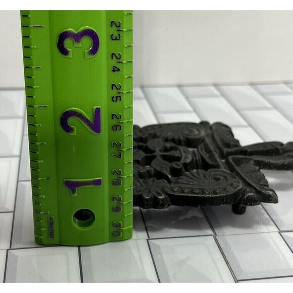 Vtg Wilton Black Cast Iron Trivet Grapes Leafs Scroll Design Metal Kitchen Decor - Picture 10 of 10